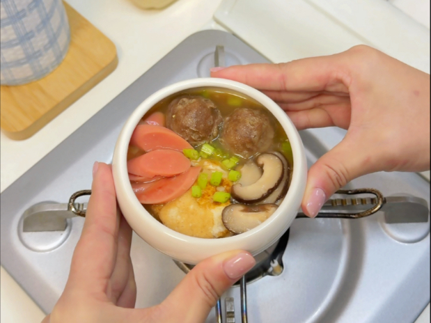 小鸟胃遭质疑！网友：这不就正常人食量嘛