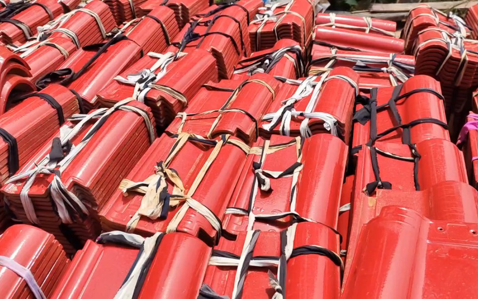 庑殿顶盖瓦③,琉璃瓦到家每片三元五毛,单糟卡口,您那多少钱呢