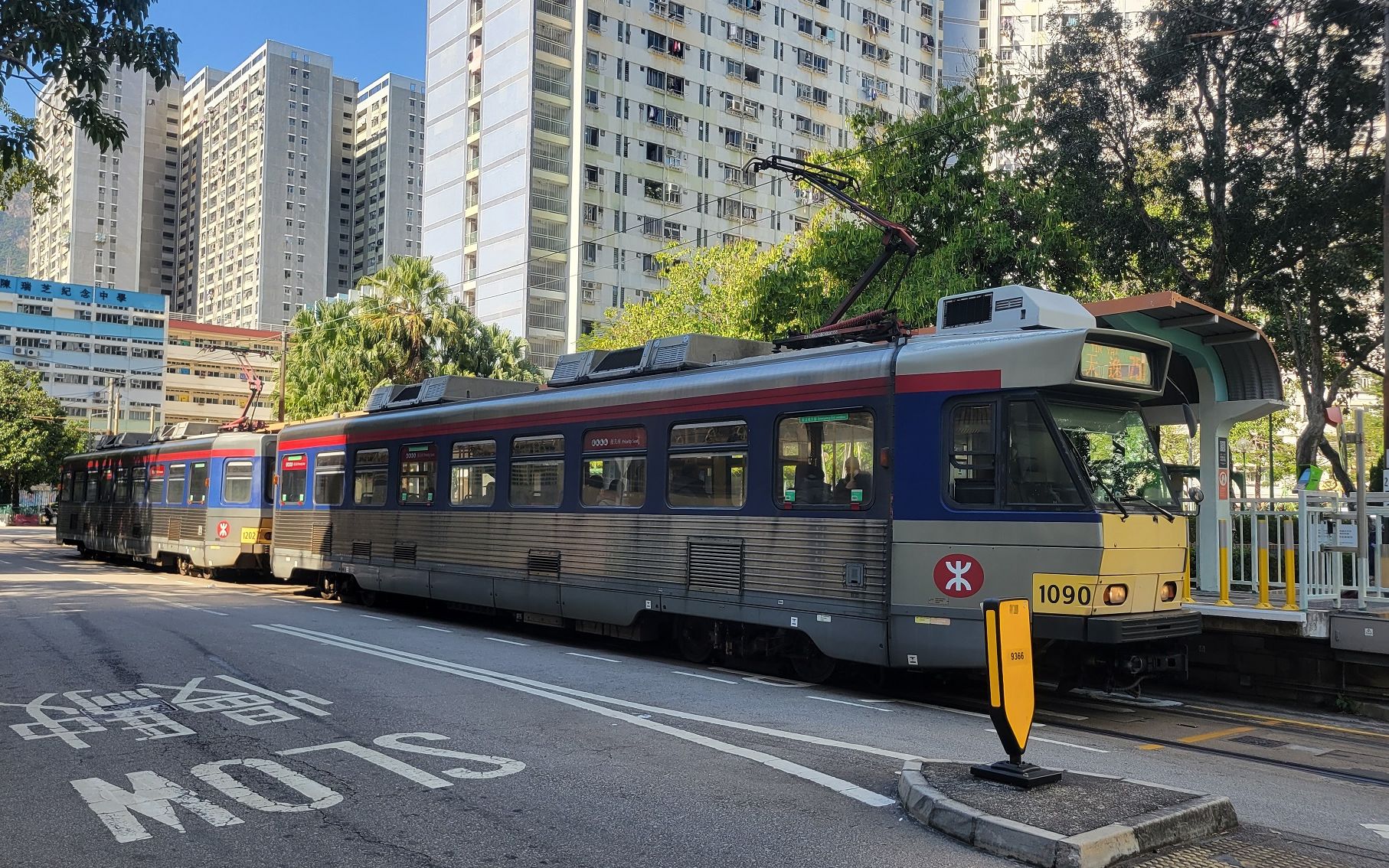 (原速)輕鐵751路線第二期列車往天水圍天逸邨