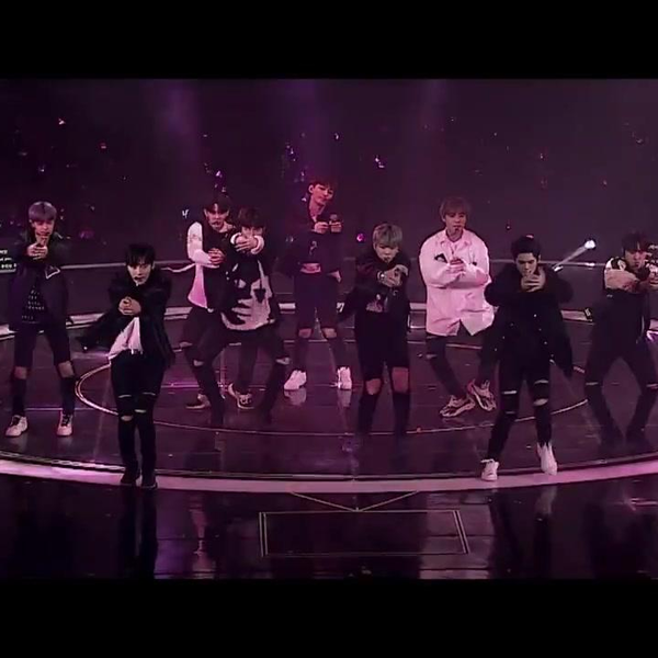 开发部】180501 Wanna One Premier Fan-Con DVD & BLU-RAY 销售