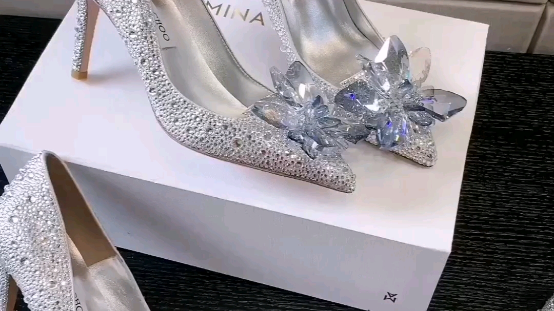 jc 顶级版婚鞋水晶鞋推荐