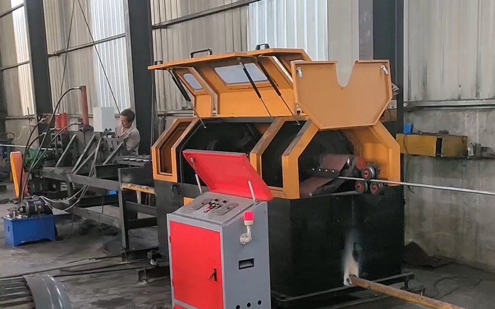 广锐盘圆钢筋光亮砂带机无酸洗技术抛光机视频