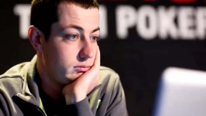 德州扑克传奇人物牌友们奉为神明一样的人物Tom Dwan!