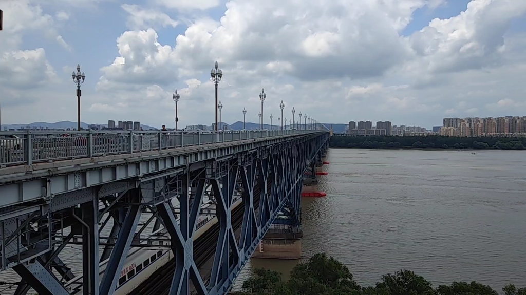 漫步南京长江大桥