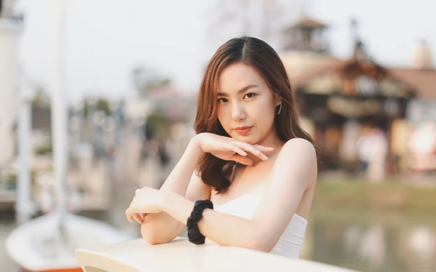 【摄影构图参考】模特户外人像外拍 cher