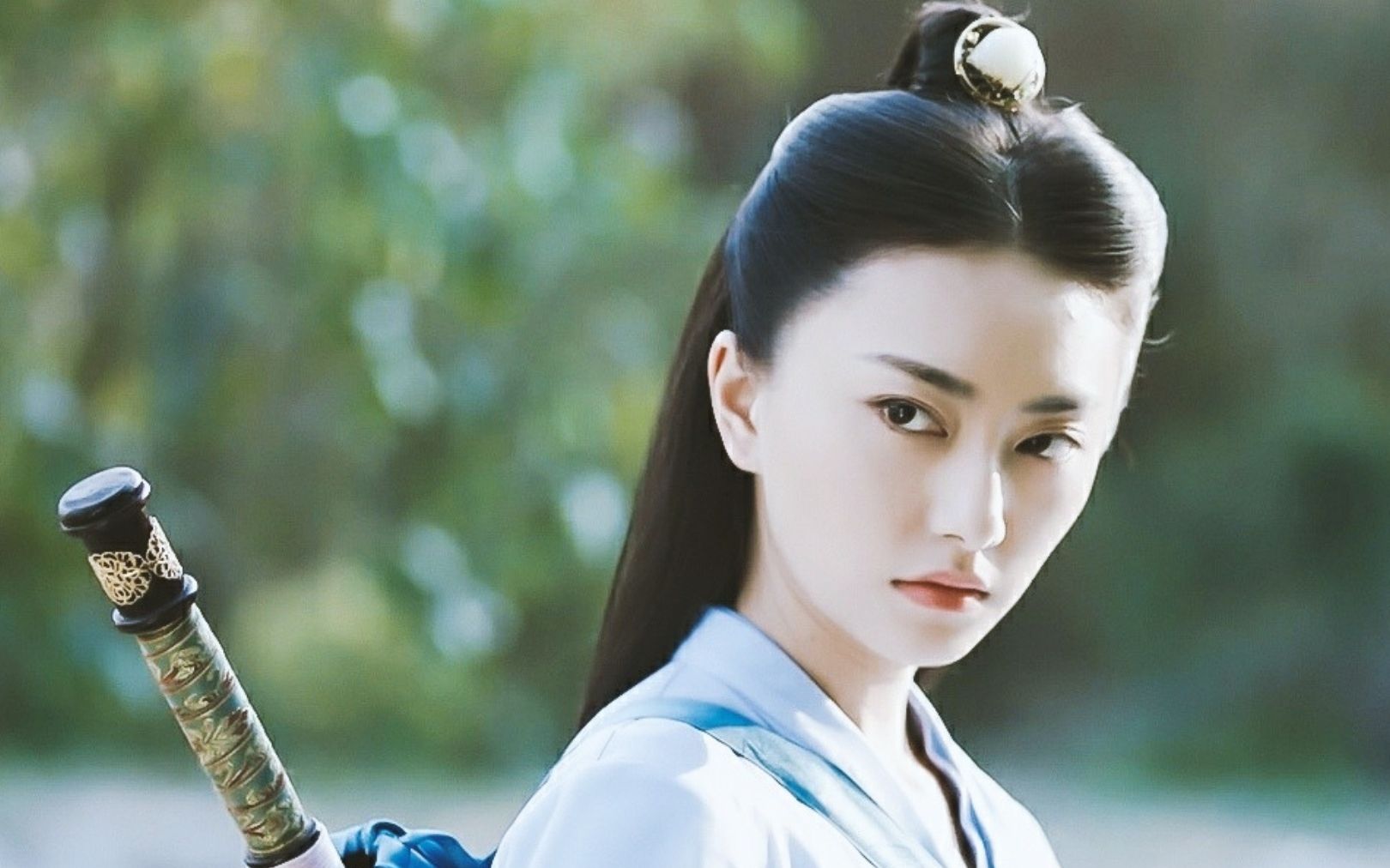 明月天涯王若珊展十七个人向这个女杀手又美又飒