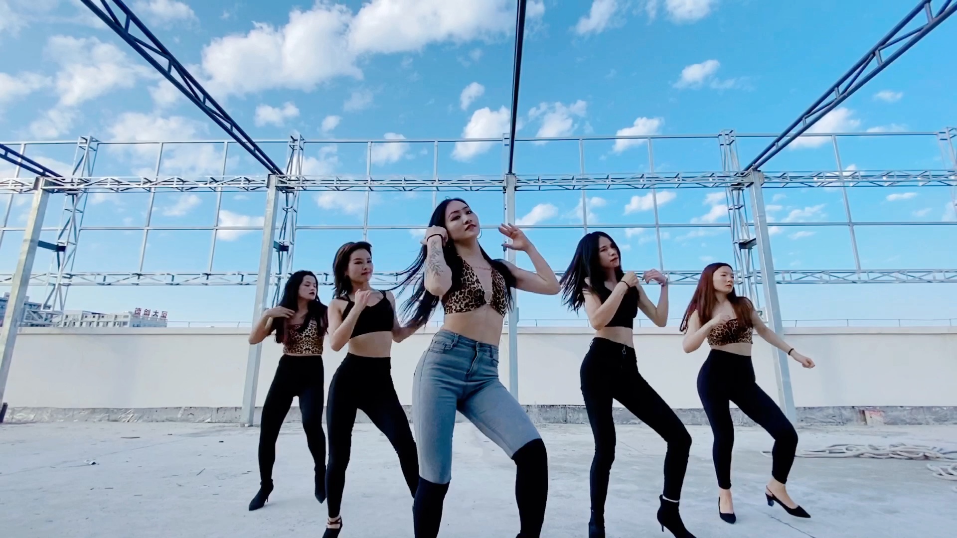 ds平台领舞!简单好看时尚易学_哔哩哔哩 (゜-゜)つロ 干杯~-bilibili