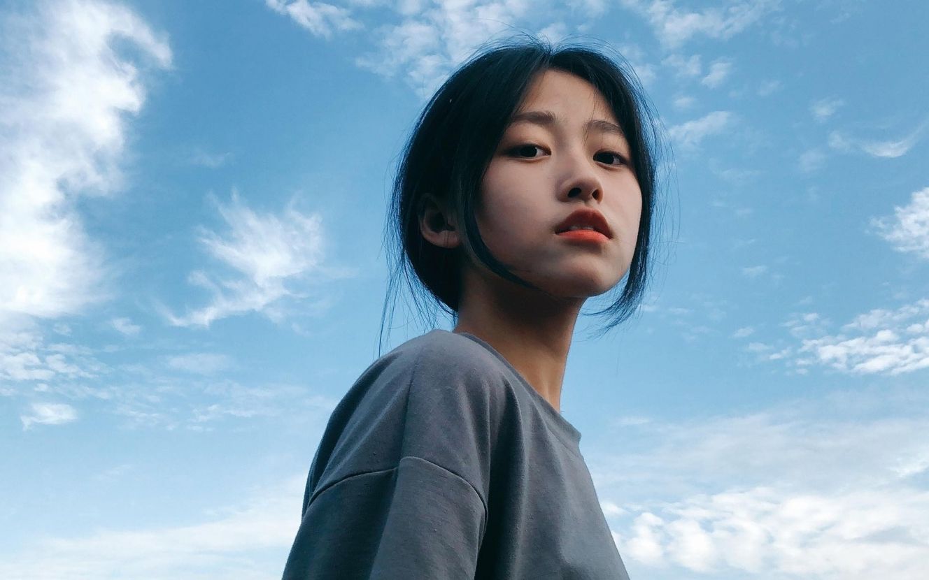 你们要的任万小姐姐来了_哔哩哔哩 (゜-゜)つロ 干杯~-bilibili