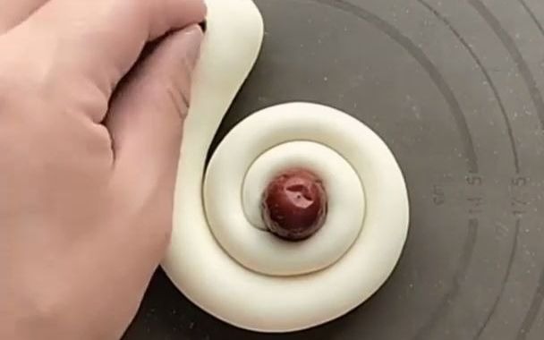 给家人做一个小鸡馒头#馒头