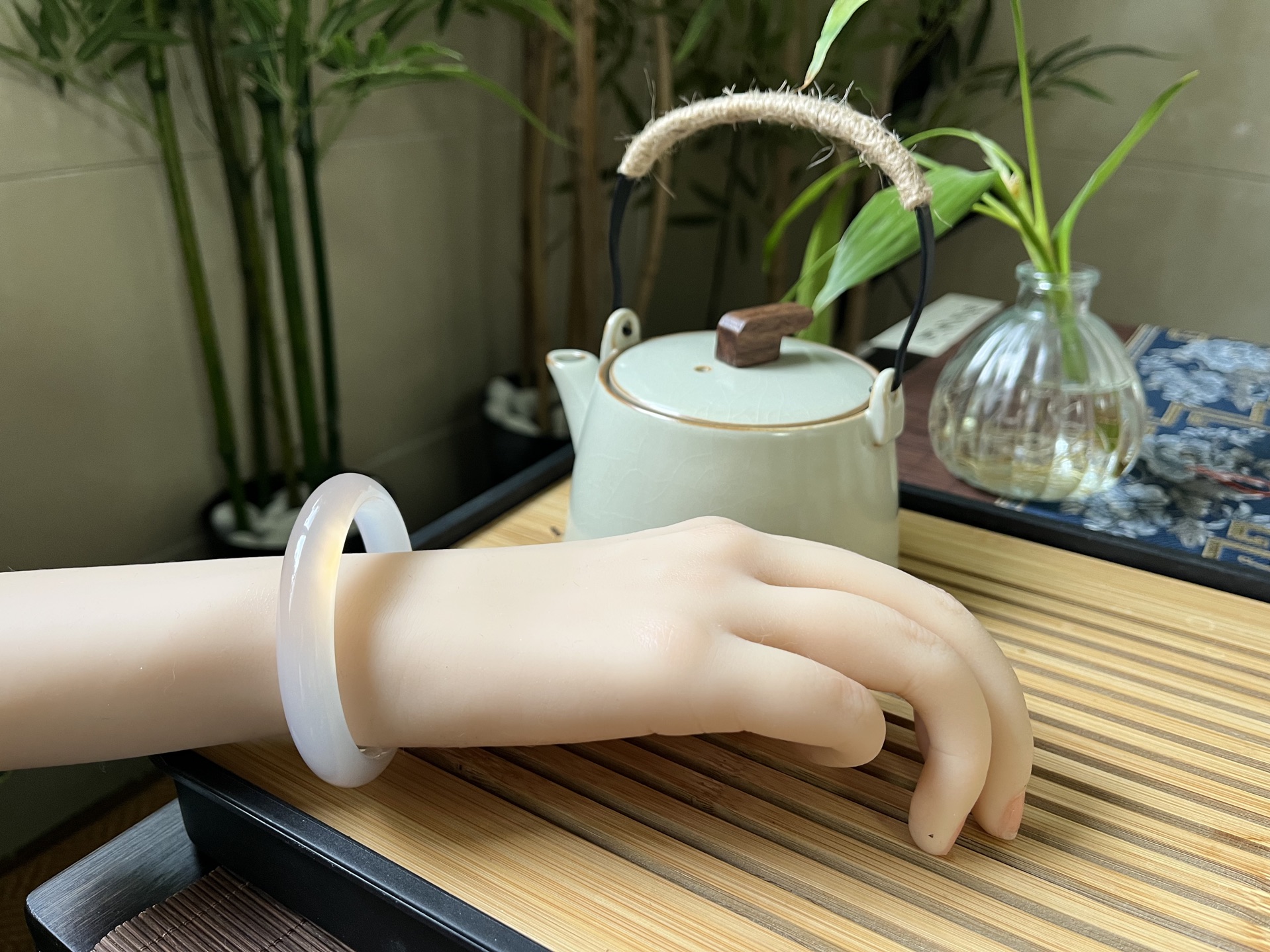 纯天然玛瑙手镯 巴西原矿玉髓 首饰 配饰 穿搭