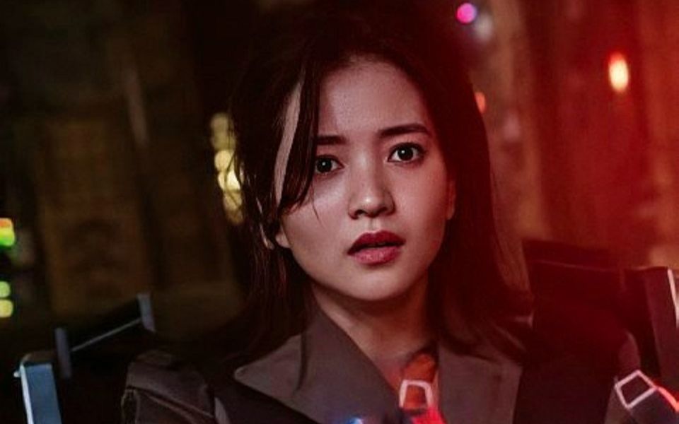 宋仲基 金泰梨主演科幻动作片《胜利号》发布第二支