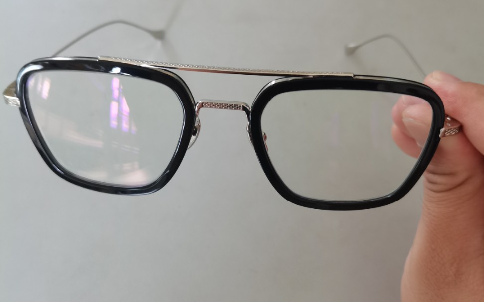 三叔说镜蜘蛛侠伊迪斯眼镜框视频同款实物测评