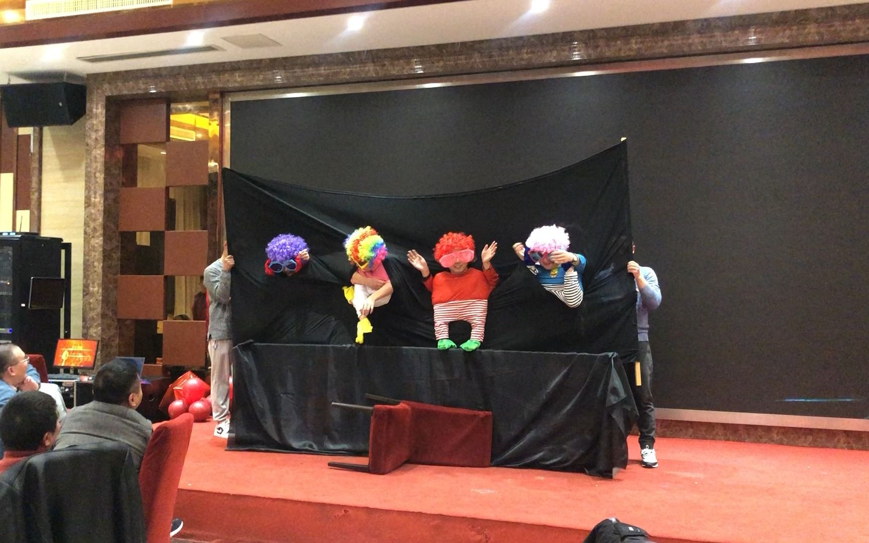 年会节目-小人舞