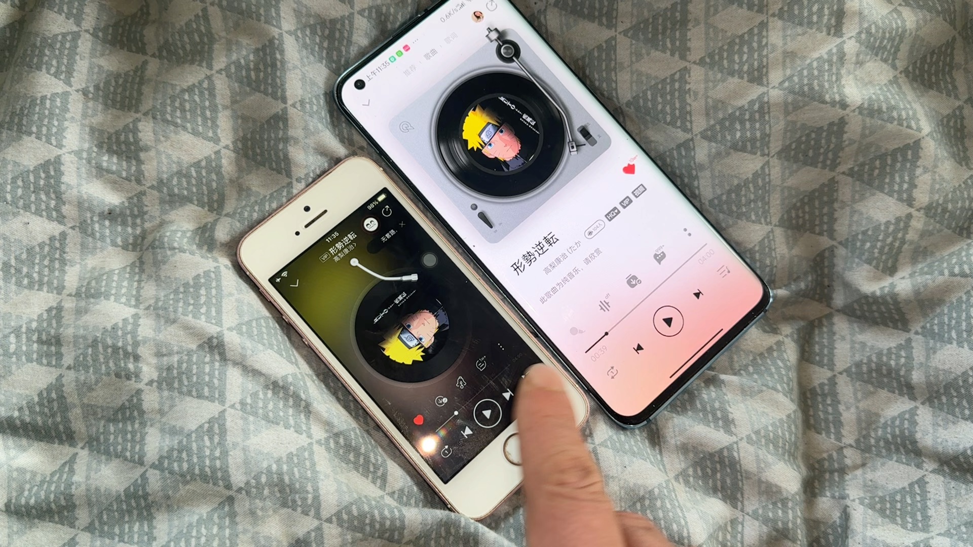 戴耳机听,小喇叭vs大喇叭,iphonese一代音质对比小米10s哈曼卡顿,纯属