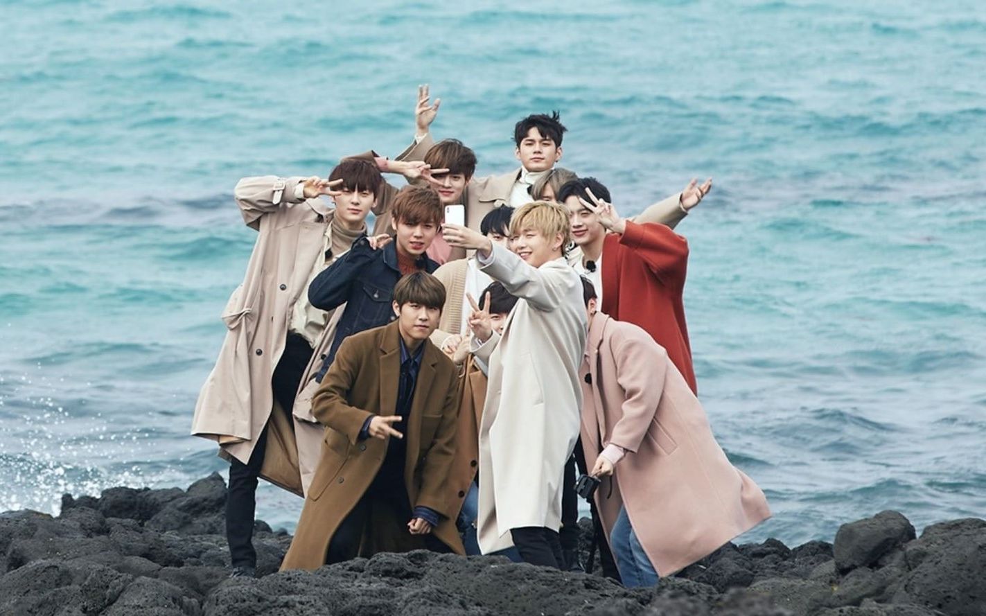 【中字】wanna·one大型微辣屋伪团综(更新至180807)