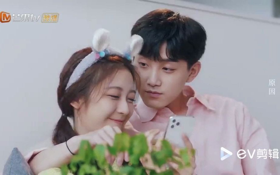 玻璃渣里找糖吃许总的回忆吻戏来了