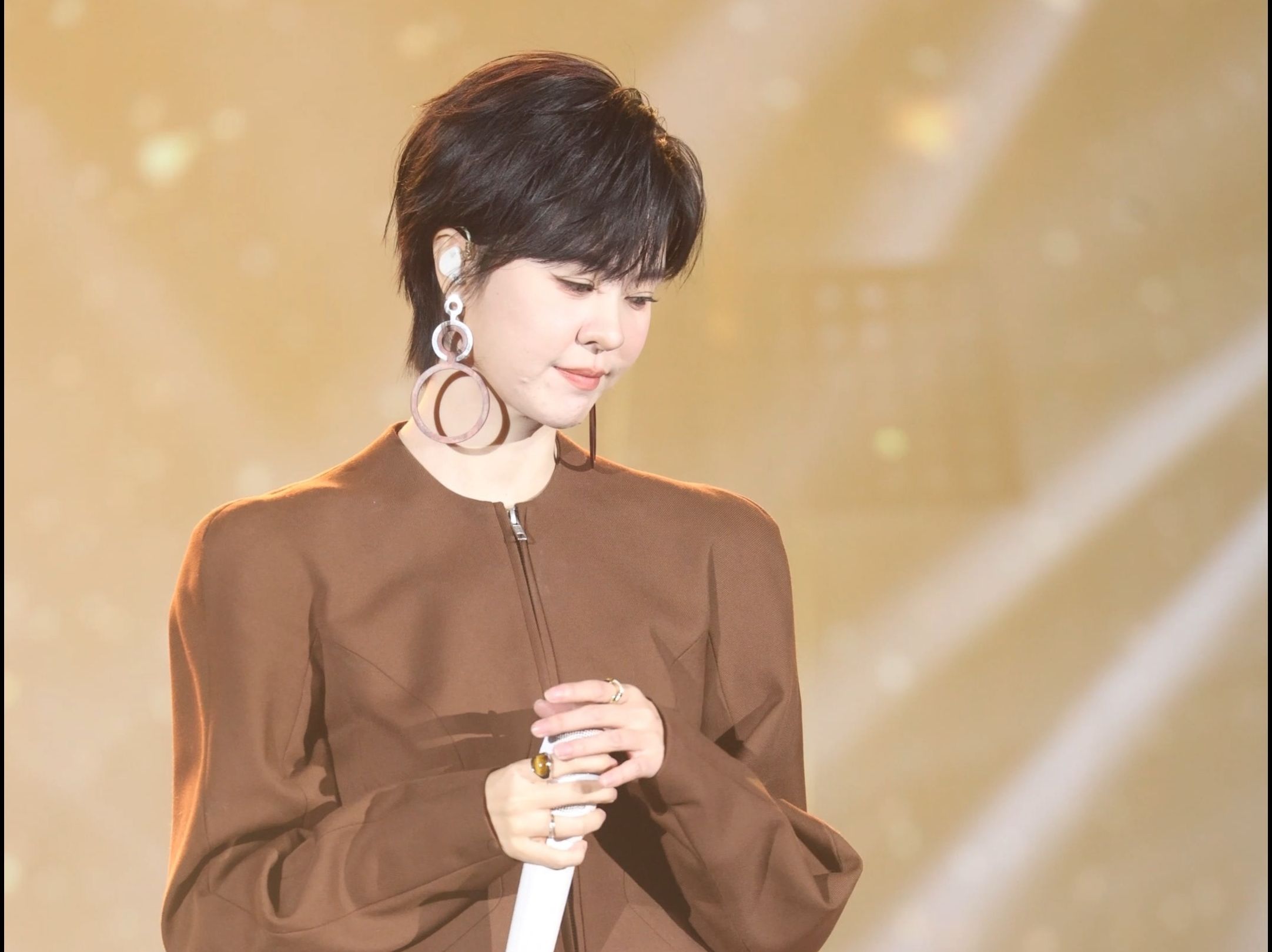 路过人间-郁可唯-品牌新年音乐会