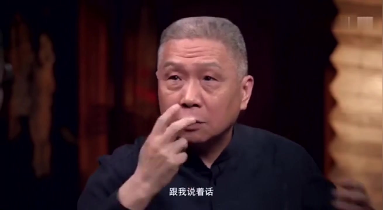 [图]什么是极致的拍马屁，某著名富豪的表演让见识多广的马爷表示服气了。