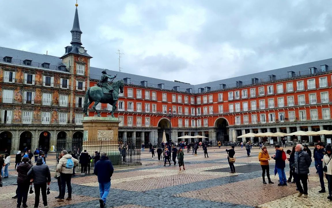 带你漫步在西班牙首都马德里,看看这里的特色建筑(Spain)哔哩哔哩bilibili