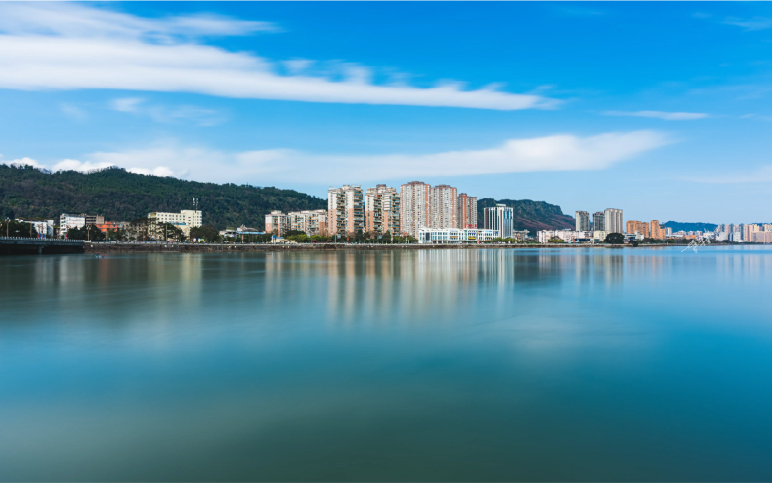 [图]雅安雨城区