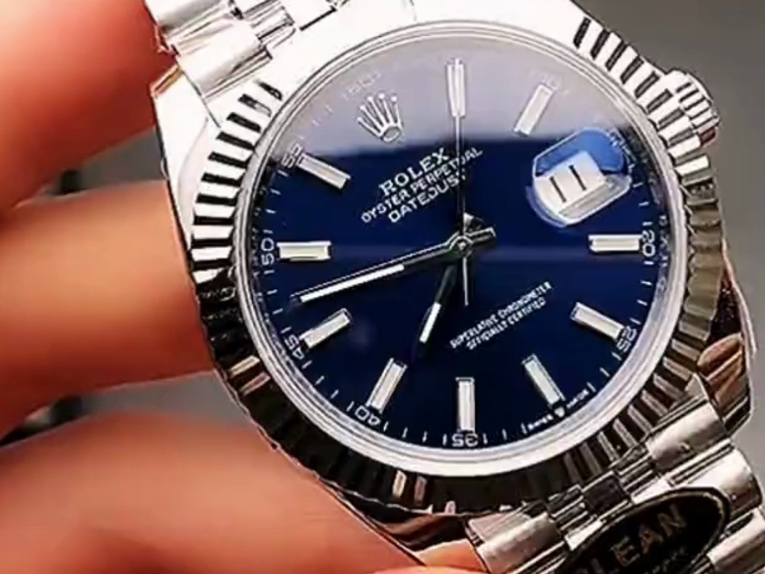 简约不俗的迷人设计,轻松玩转休闲,通勤,正式场合,劳力士蓝盘日志手表