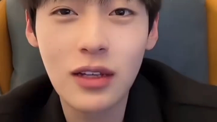 薛晨旭讲述和周周小可爱的分手原因!两人真的很般配啊!分手了可惜!