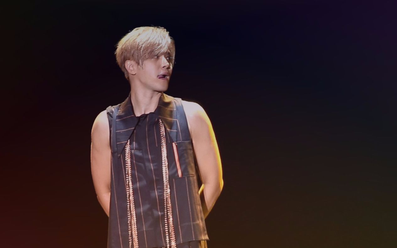 【罗志祥】170729 疯狂世界演唱会广州安可 - 爱转角