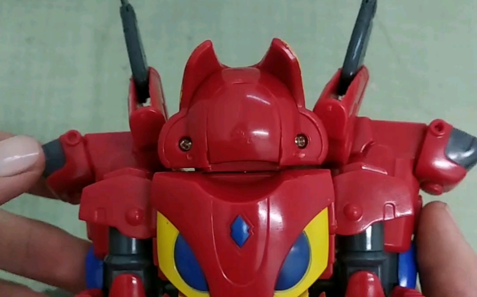 钢甲卡卡龙还有第四种隐藏形态?