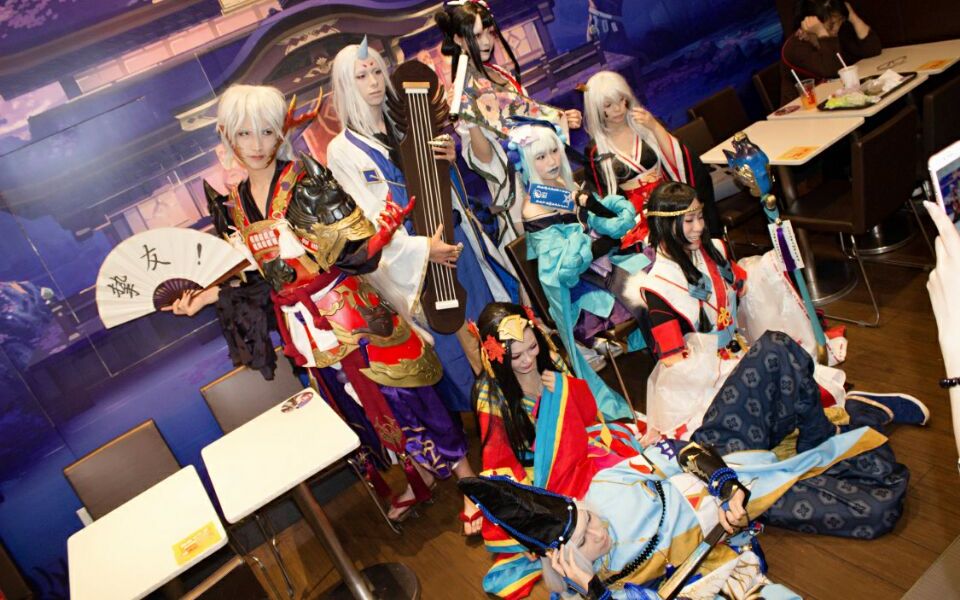 【虎牙直播】妖都阴阳师cosplay齐聚肯德基主题餐厅