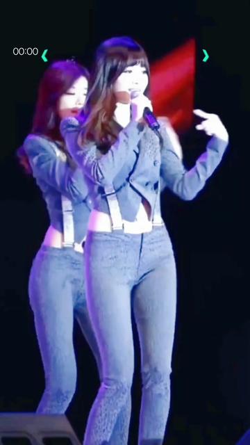 金亚荣 #正常舞蹈动作无不良影响 #爱拼才会赢 #舞当音乐