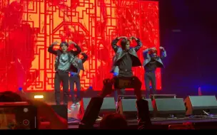 Download Video: 【Cravity】莱人激情cover NCT127 英雄+ Stray kids Back Door，三蕃首场KCON US Tour引爆全场欢呼！