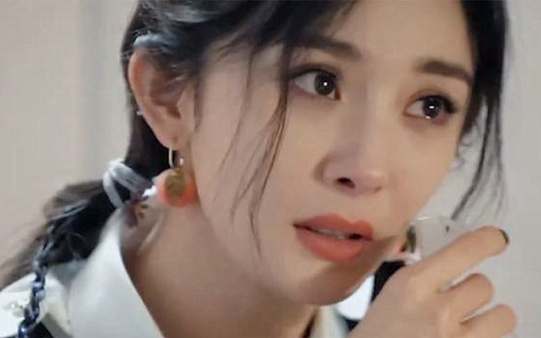 杨幂哭诉:经常被背叛,因女儿抑郁被要求复合,玩笑话说出真心