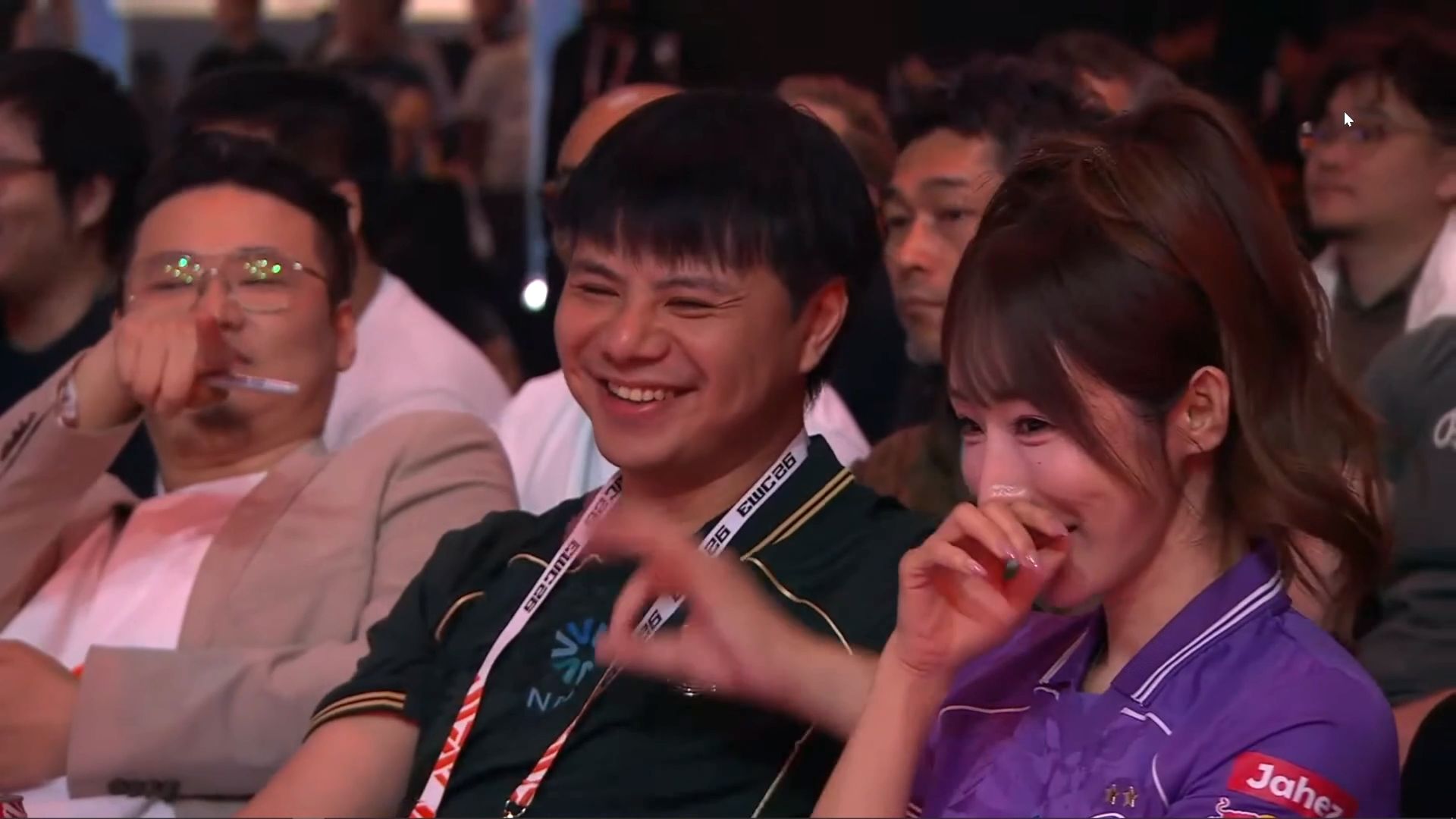 【EWC 2026】自翻（纯手打）日方两位名解说，看到小孩两口子在决赛现场秀恩爱之后............😂【街头霸王6】海报