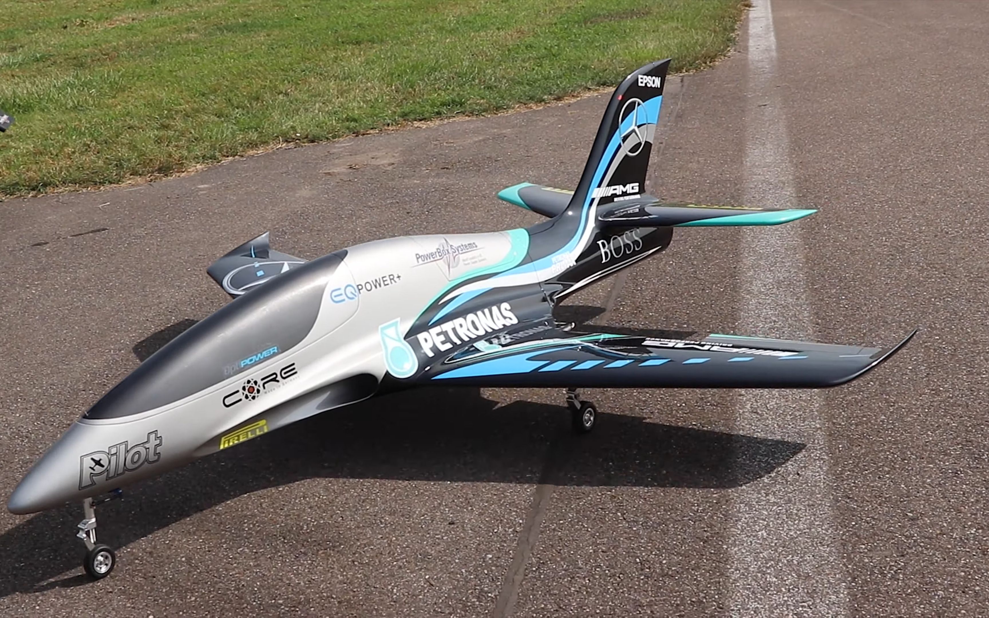 销魂的噪音 rc 掠夺者 涡喷飞机 飞行演示