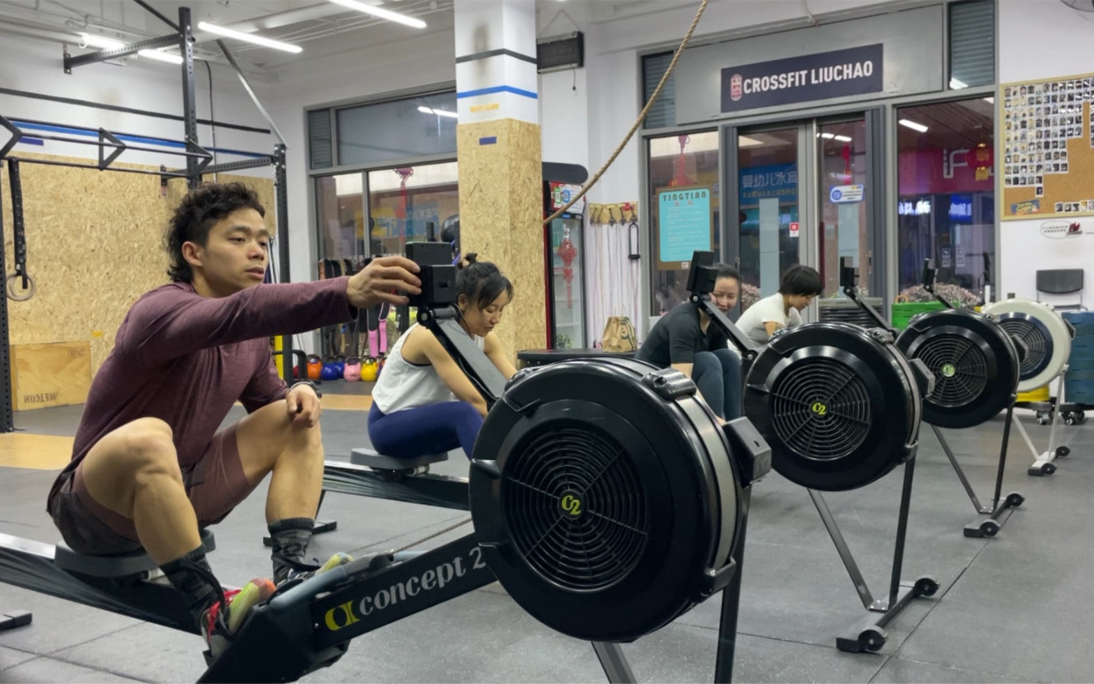 crossfit 2022.02.16 基准训练5000米划船:19分40秒