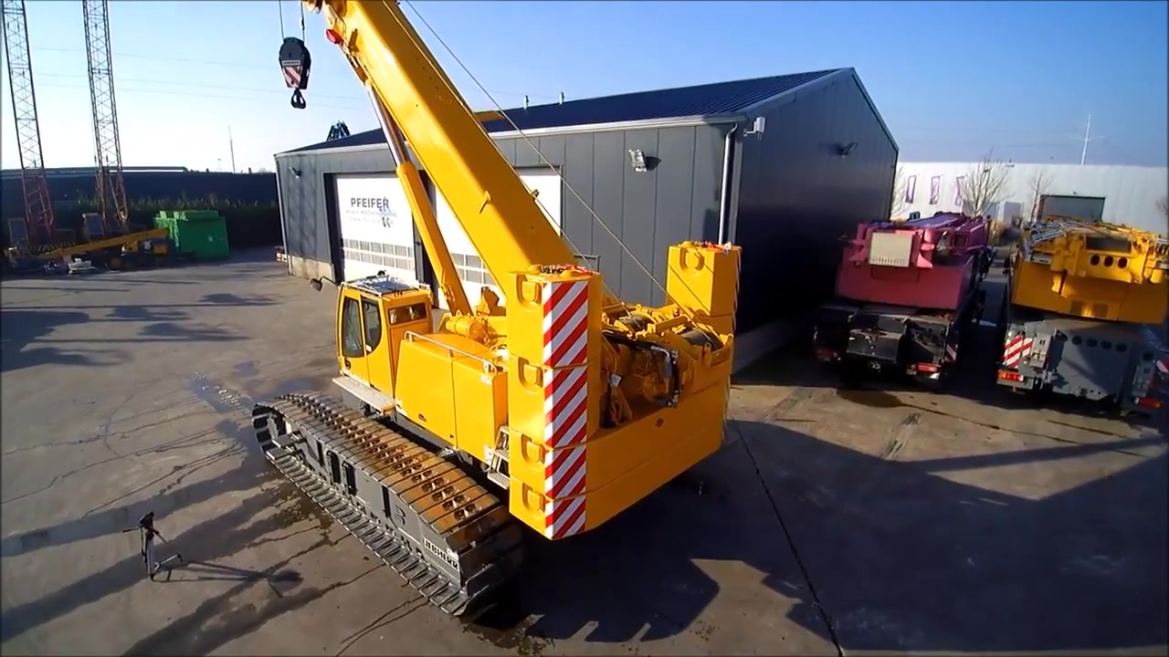 利勃海尔 liebherr ltr1100 伸缩臂履带吊起重机展示