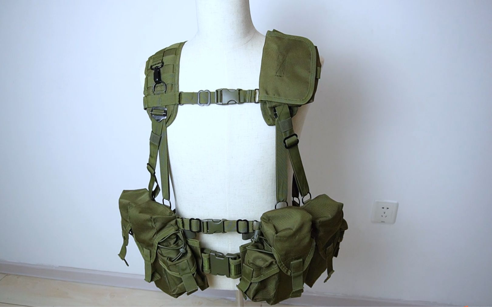 【战术评测系列11】冷战时代出品smersh携行具,彩虹六号,使命召唤同款