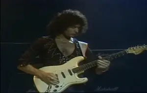 下载视频: Rainbow - Spotlight Kid (Live in San Antonio 1982)