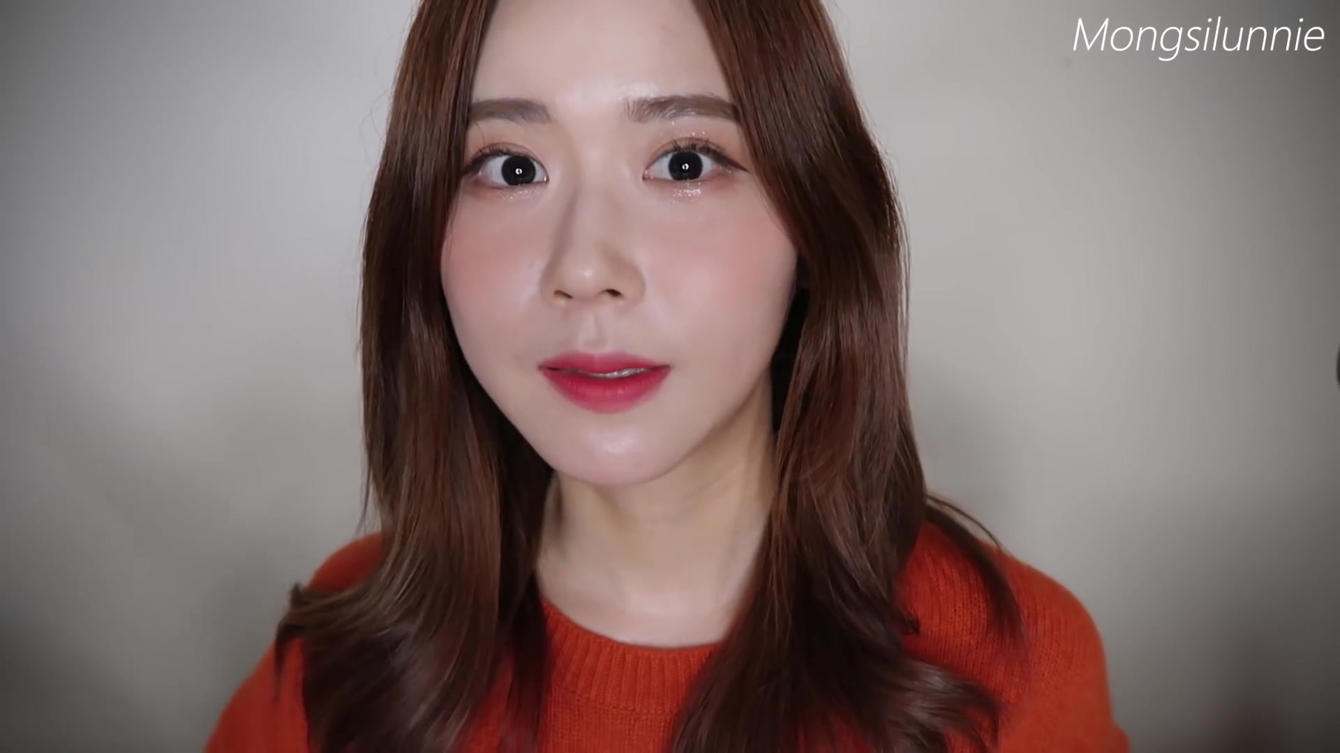 mongsilunnie助眠睡眠诊所角色扮演低语手部动作蜡烛燃烧声