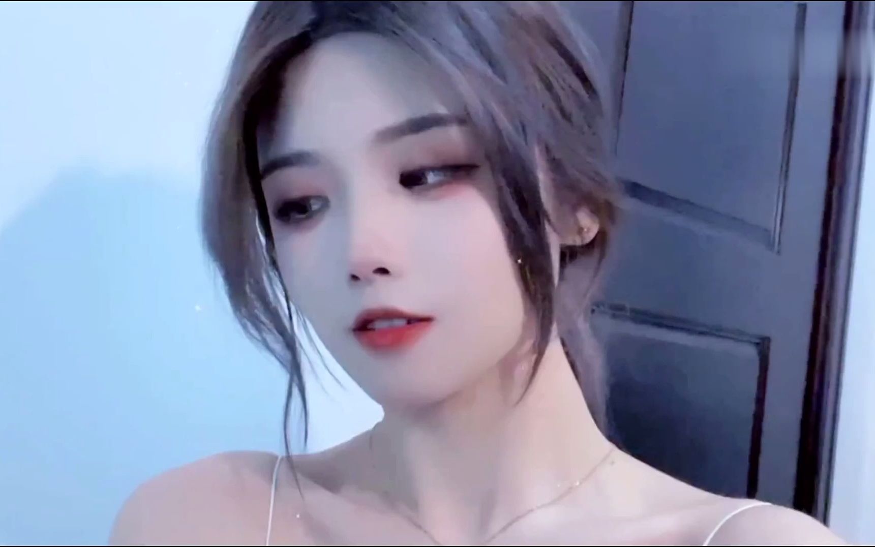 [图]御姐YYDS 黑丝 变装 慢摇 🥰很难不爱啊🤤.mp4