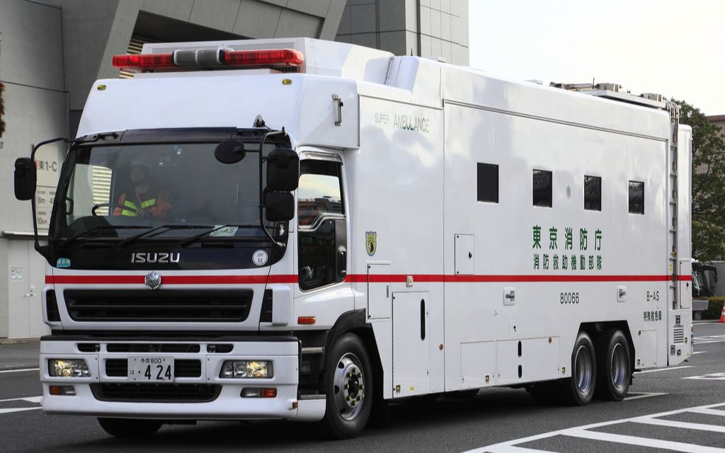 超级救护车(super ambulance) sss