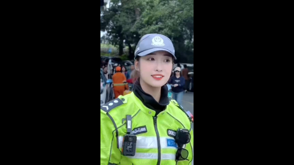 杭州兔子警官#李语蔚#平安出行哔哩哔哩bilibili