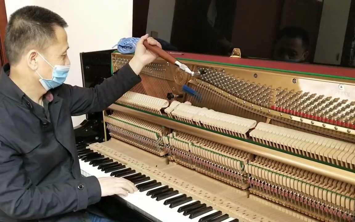 【调音师】今天让我们来看一下,钢琴调音师是怎么工作的!