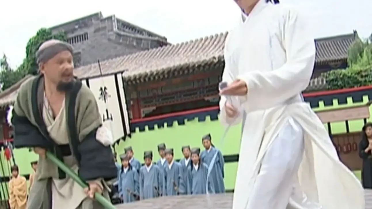 武侠史最弱的丐帮帮主,打狗棒法毫无威力,降龙掌难道失传了?_哔哩哔哩_bilibili