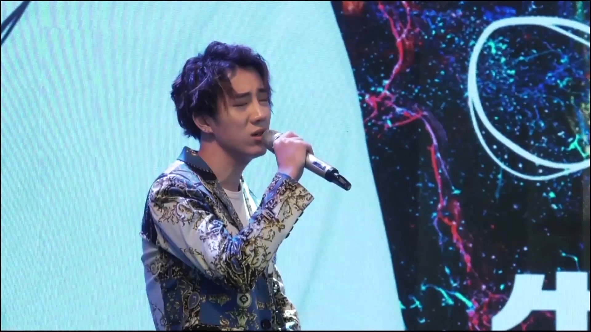 171126 11月的最后一天不妨听一听上周的寿星@zero-g鹭卓 和队友@zero