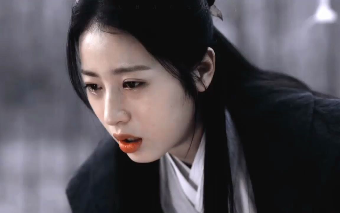 好爱她的破碎感越惨越凌乱她就越美眼神好有氛围感周雨彤古装