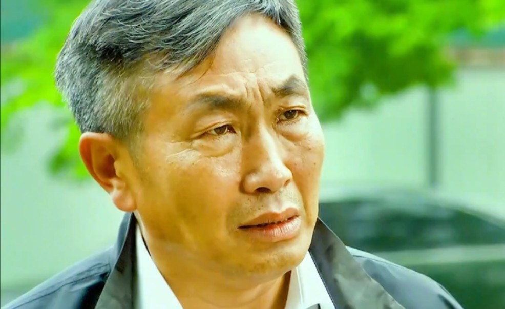 罗小贝不愿嫁给何春生,气走了父亲#门第 #一起追剧 #爱情 #宅家dou