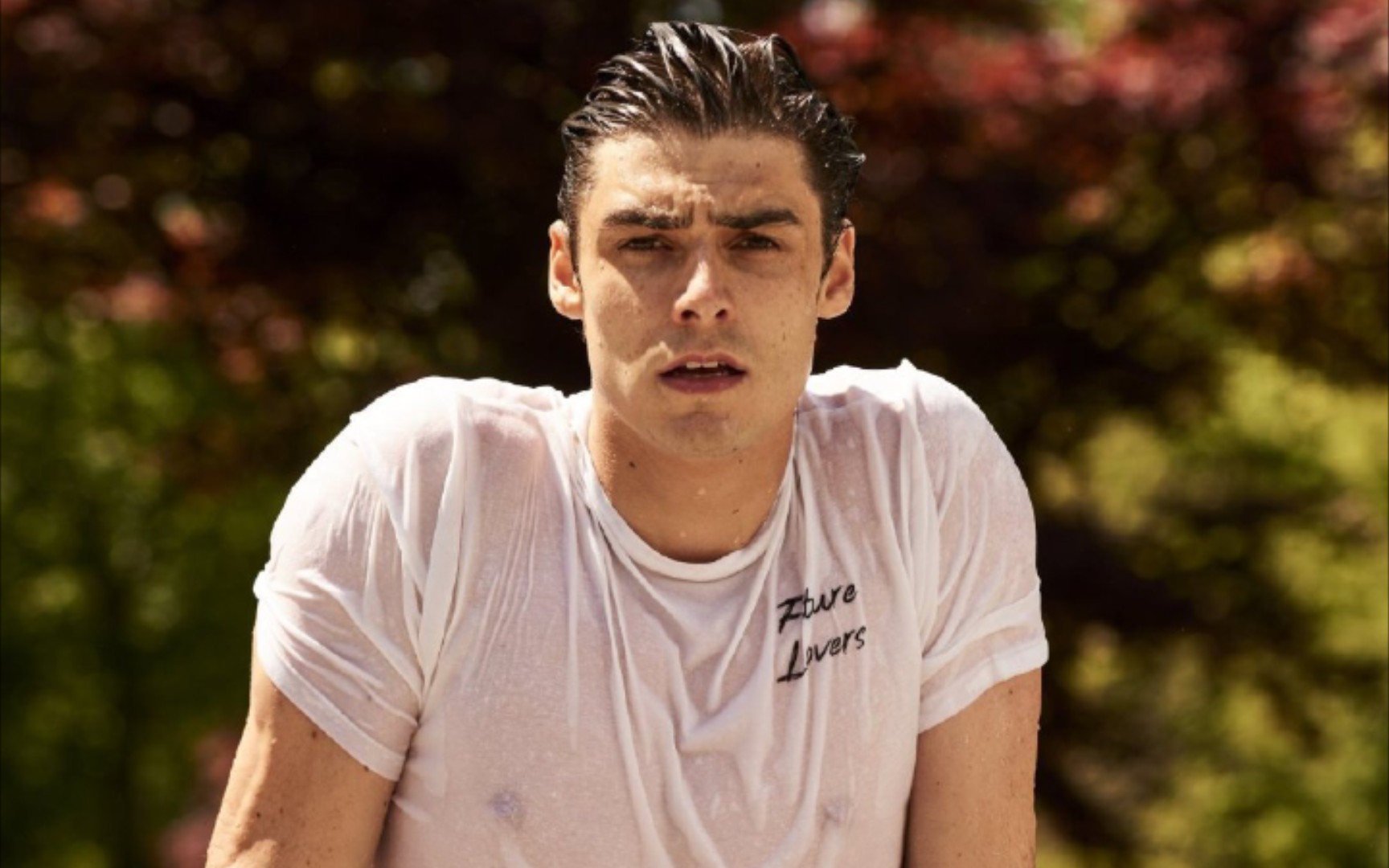 【rafael miller】天台湿身_哔哩哔哩_bilibili