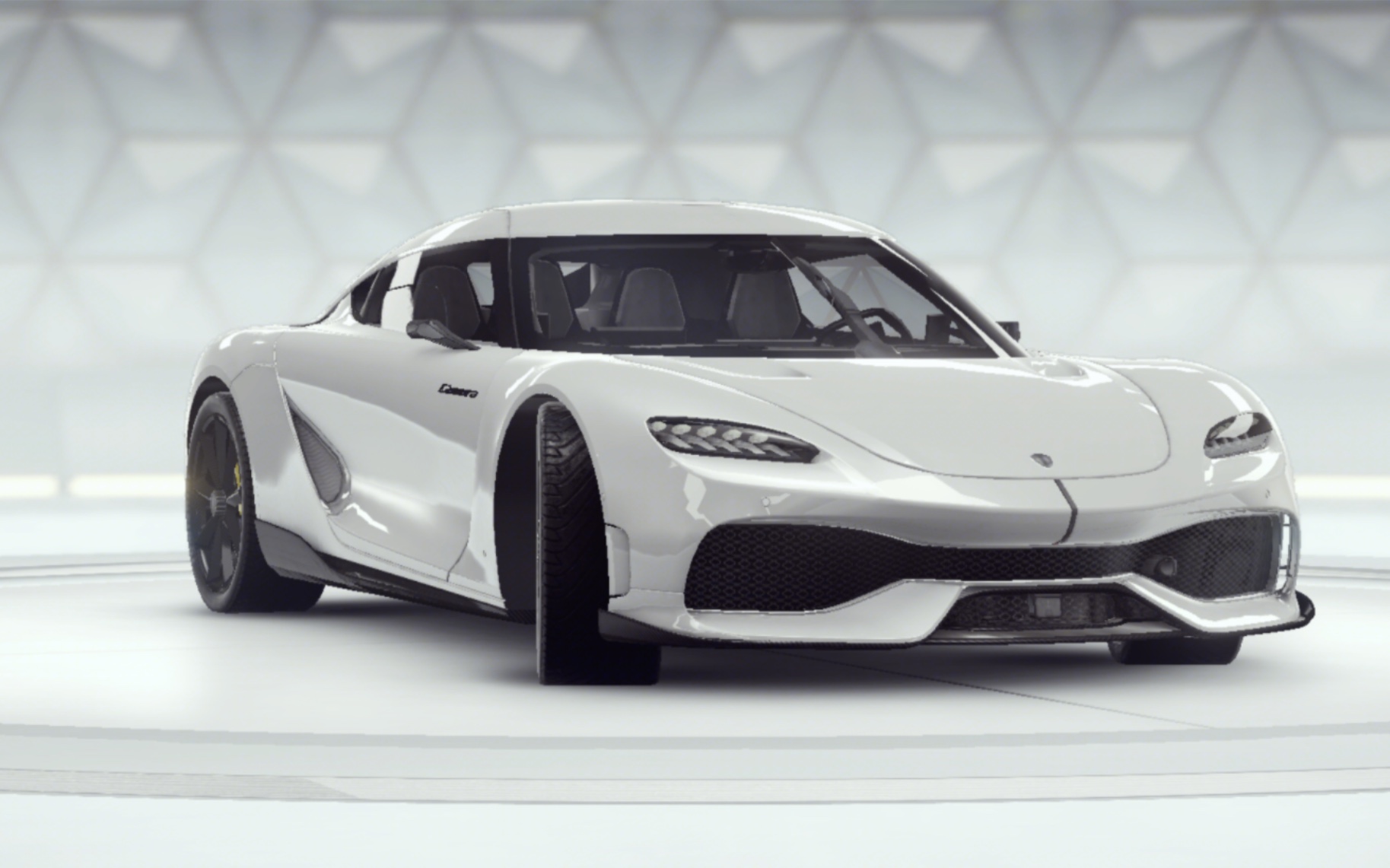 狂野飙车9:极速车里的秋王,柯尼塞格gemera真的值5092分吗?