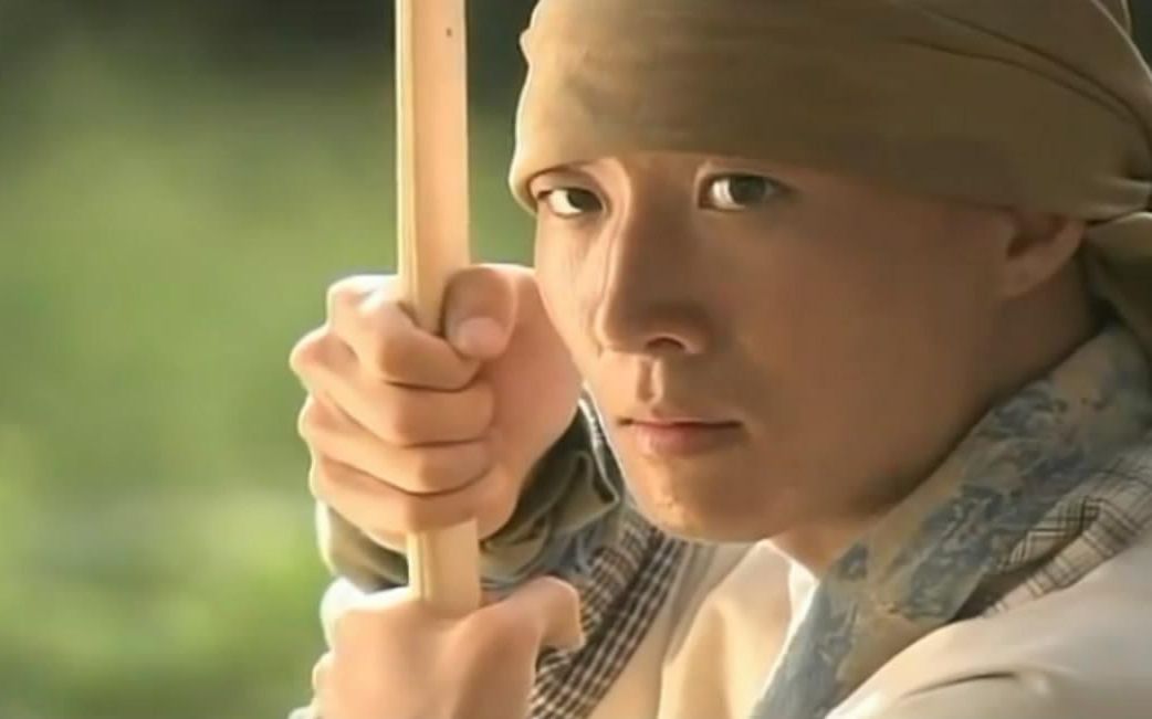 日本武士刀法果然不简单,以刀举刀,挥刀大力,使出迎风一刀斩!_哔哩哔哩_bilibili
